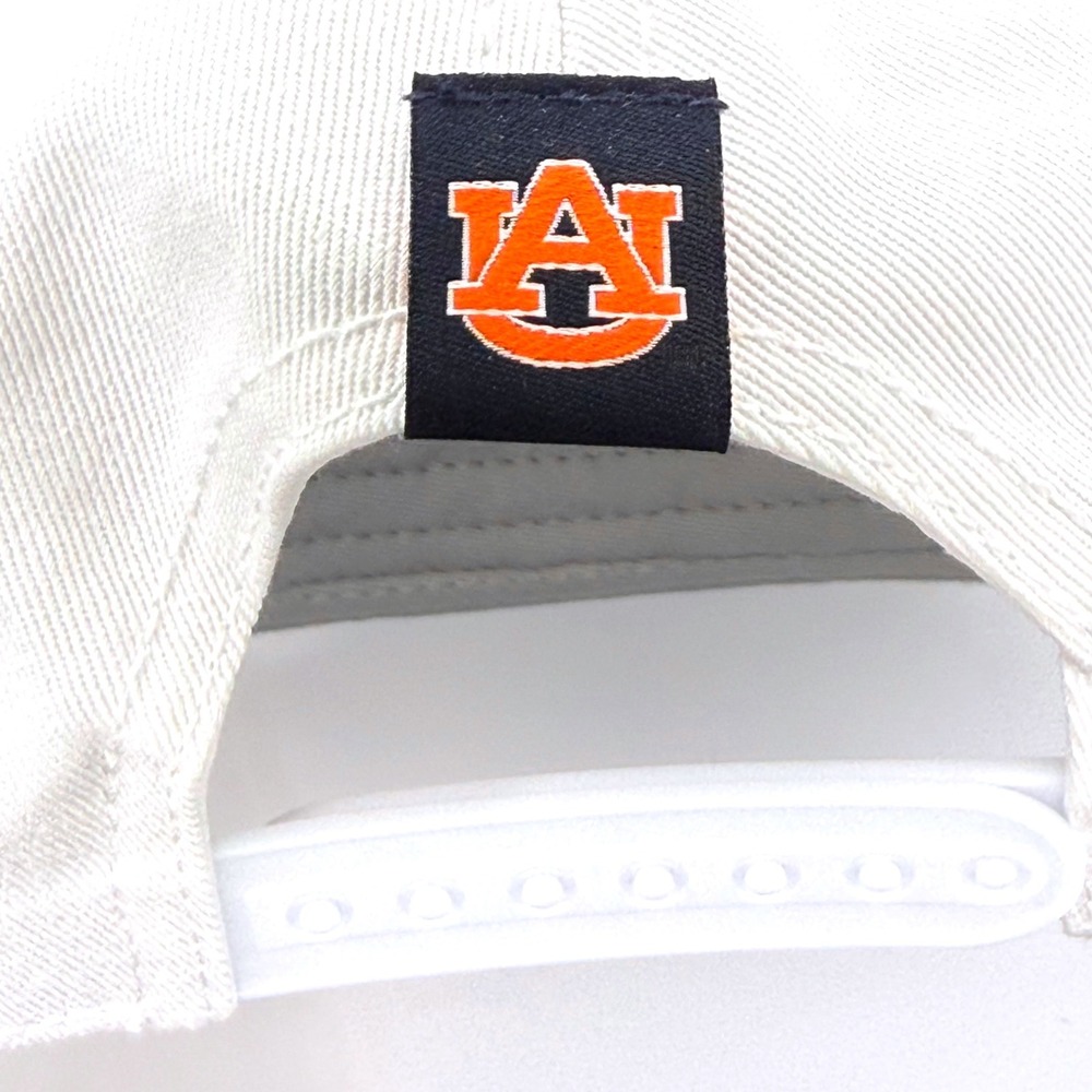Captivating Auburn Tigers Snapback Hat White NCAA Embroidered Adjustable Cap NEW - Picture 2 of 5